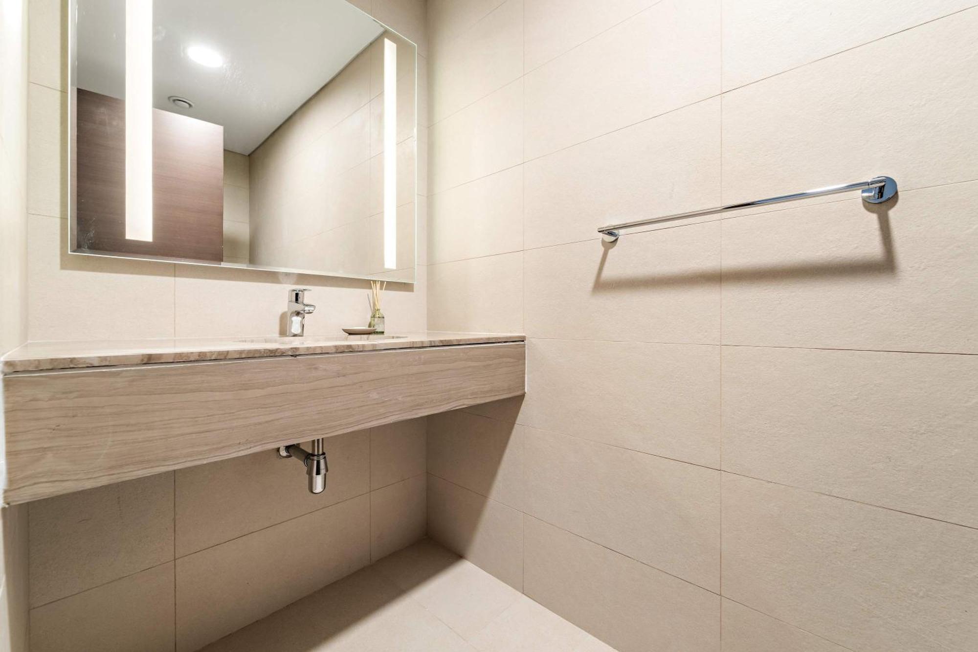 Silkhaus Serene 1br In Najmat Near Al Reem Island *